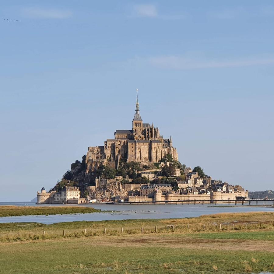 L'Abrincat'Studio, Centre Entre Donjon Et Vue Mont 아브랑슈 외부 사진